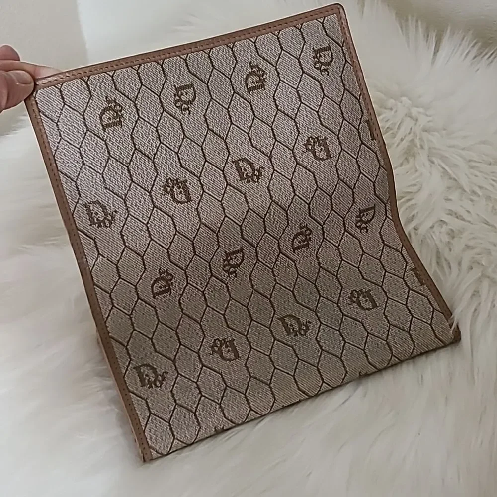 💯Authentic Christian Dior Long Wallet🍀